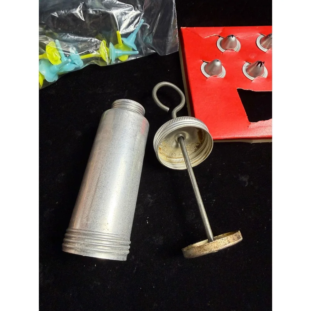 Vintage Aluminum Cake Decorator Set- Icing Syringe, 6 Metal Tips, Original Box